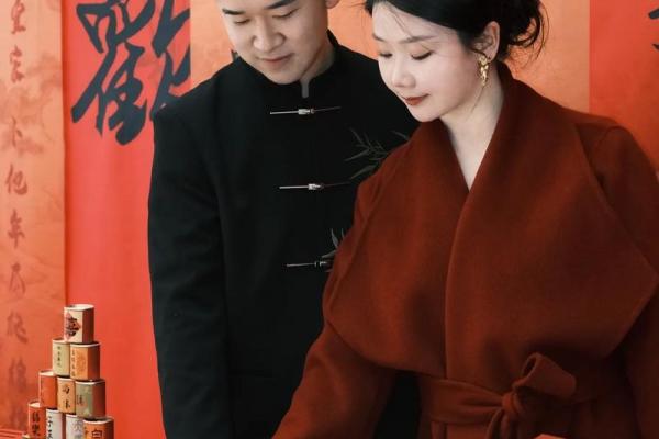 2025年10月初八订婚日子好不好 八字合婚得把眼睛擦亮了