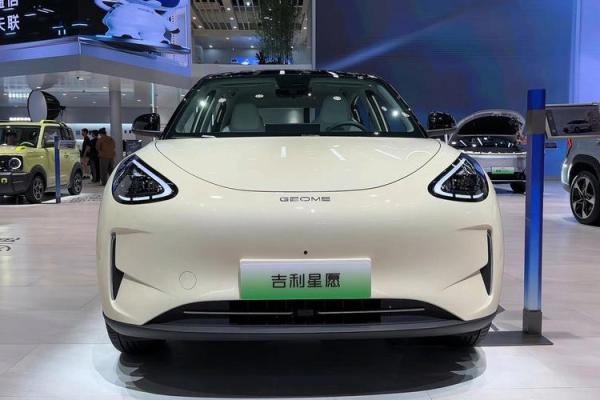 2025年最适合提车的吉利日子查询及得把眼睛擦亮了
